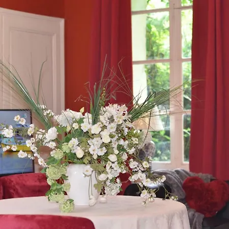 La Tour Blanche Gasthuis 4*